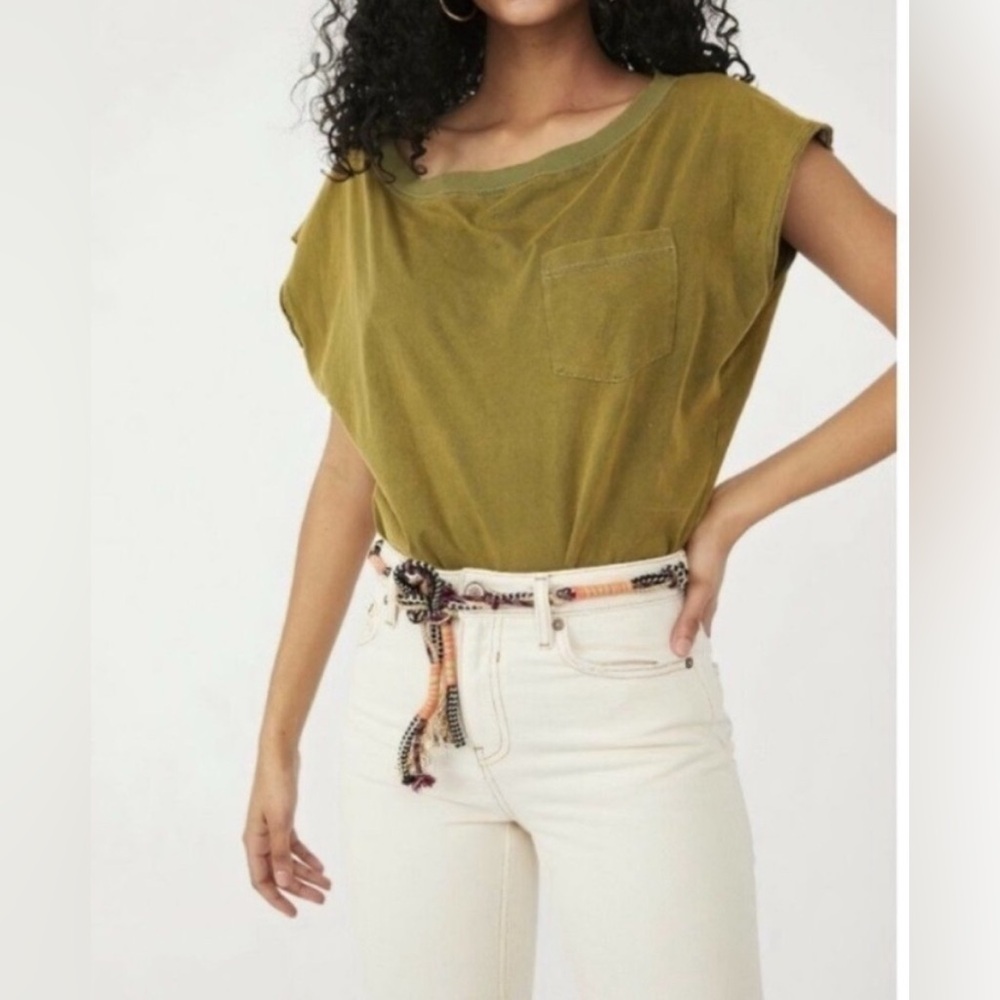 Free People NWT snap crotch, muscle 💪 top